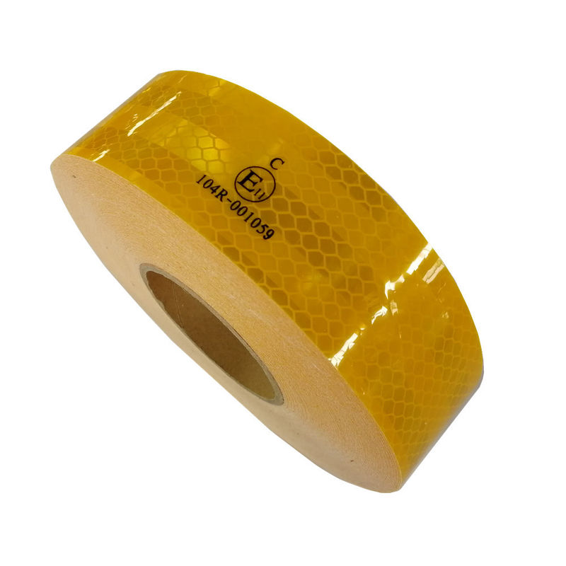 50mm*45.72m Μέγεθος Κίτρινη ταινία αντανακλαστική αυτοκόλληση 3 - 5 χρόνια ανθεκτική